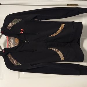 Under Armour allseason gear semi-fitted realtree camo zip-up hoodie. Size M